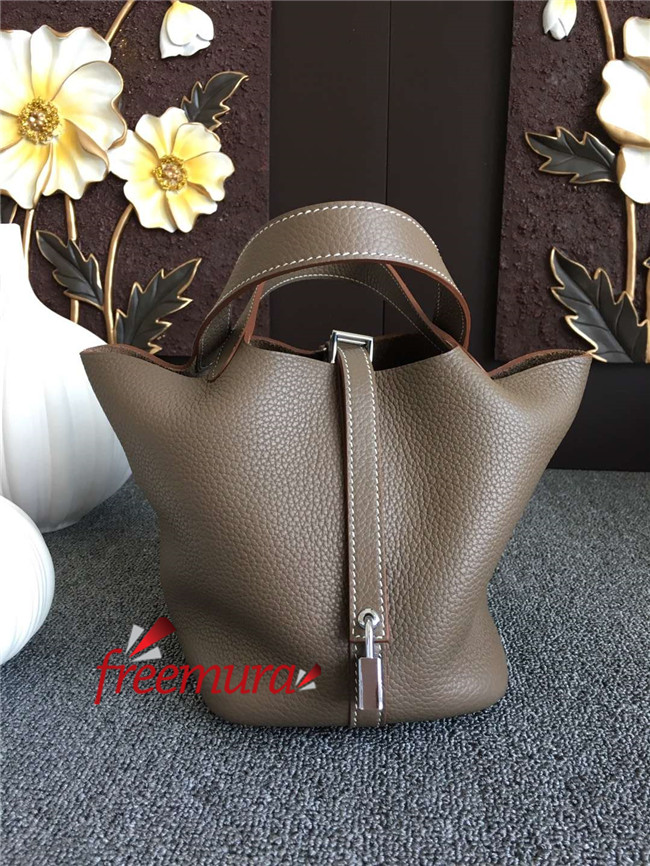 9b07f1b08f5de1c010639146216ff7b5_1519801990_74.jpg 9b07f1b08f5de1c010639146216ff7b5_1519801990_74.jpg