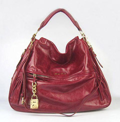 미우미우 칼프스킨 숄더백 0018 레드