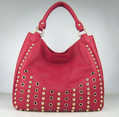 미우미우 1820 호보백 레드