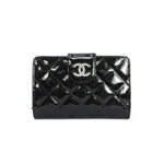 샤넬 중지갑 페이던트 신상 블랙