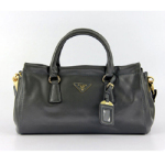 프라다 1849 그레이