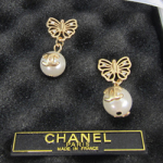 샤넬 귀걸이 진주 금장