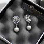 샤넬 귀걸이 D135