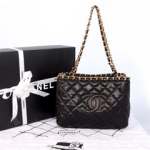 샤넬 램스킨 그랜드샤핑 블랙 라지 금장
