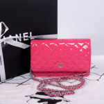 샤넬 페이던트 WOC 핑크/은장