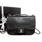 샤넬 램스킨 숄더백 블랙