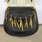 끌로에 허드슨 메탈테슬 미니백