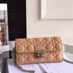 크리스찬 디올 램스킨 woc 크로스백 베이지