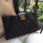 샤넬 캐비어 클러치