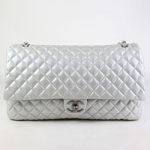 샤넬 점보 플랩백 실버 46cm