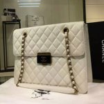 샤넬 램스킨 숄더백 화이트