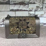 샤넬 16FW 비조 보이백