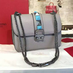 발렌티노 여성 빅락스터드 스몰 체인 크로스백