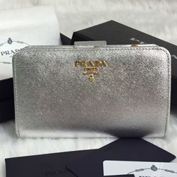 프라다 중지갑 실버