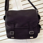 버버리 남성 아미 크로스백