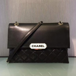 샤넬 16FW 클래식 체인플랩백