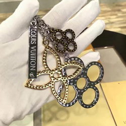 루이비통 가방고리