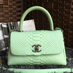 샤넬 17ss 클래식 코코핸들 