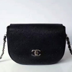 샤넬 캐비어 호보 숄더 플랩백