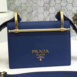 프라다  CAHIER BAG 1BD075