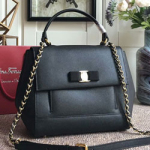 페레가모 체인플랩백