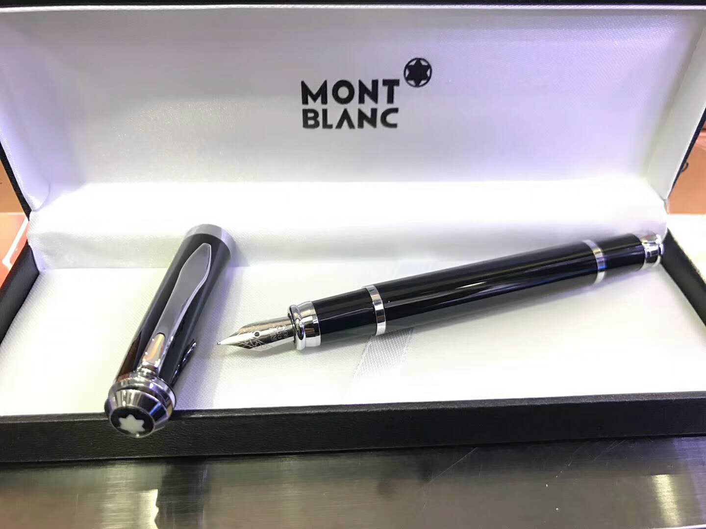 만년필 M-765656