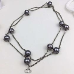 크리스찬디올 목걸이