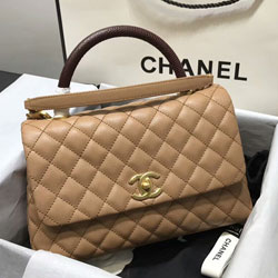 샤넬 17ss 클래식 코코핸들 28CM