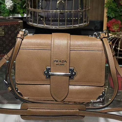 프라다  카이에 프린트 가죽 핸드백 1BA158