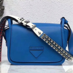 프라다 컨셉 송아지 가죽 백 1BD123