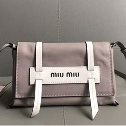미우미우 가방 5BD075