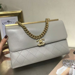 샤넬  램스킨 플랩백 CH-57605 28cm