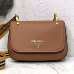 프라다 가죽백  PR-180710