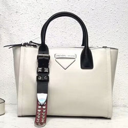프라다 가죽백  PR-180707