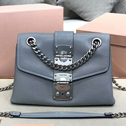 미우미우 가죽 숄더백  5BD100