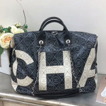 샤넬 볼링 핸드백 A57164