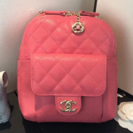 샤넬 가죽 백팩 A24972