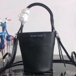 프라다 토드&크로스백 1BE015