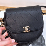 샤넬 플랩 백 190225