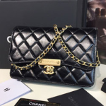 샤넬 플랩 백 A190327