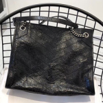 입생로랑 송아지 가죽  숄더백  190610