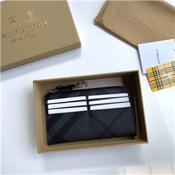 버버리   B-685656