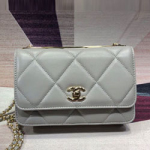 샤넬 플랩 백 A190851