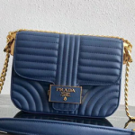 프라다 가죽 모노크롬 숄더백 1BD217