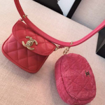 샤넬 19 웨이스트 백 AS200318