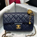 샤넬 플랩 백 AS1787