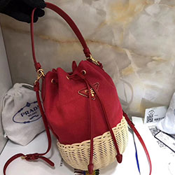 프라다  버킷백 1BH115 B