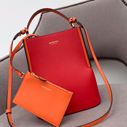 버버리  버킷백 BU-0626