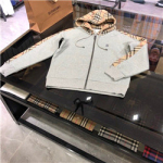 버버리   B-5748548