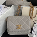 샤넬 플랩 백 CH201106